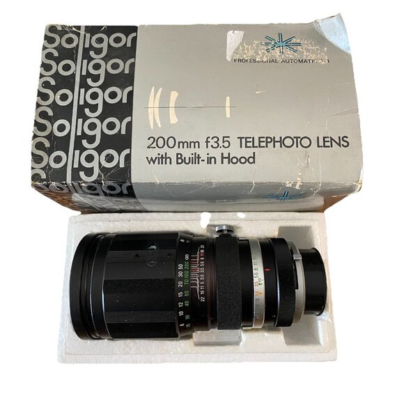 Soligor 200mm Lens Tele-Auto 1:3.5 FD w Tiffen Hi-Trans Haze1 Filter & Case - Picture 2 of 3